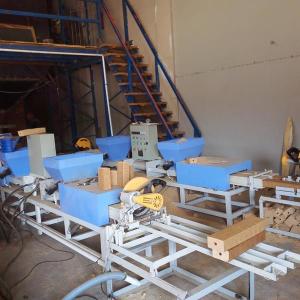 Quality Double Head Sawdust Recycling Wood Pallet Feet Machine wholesale