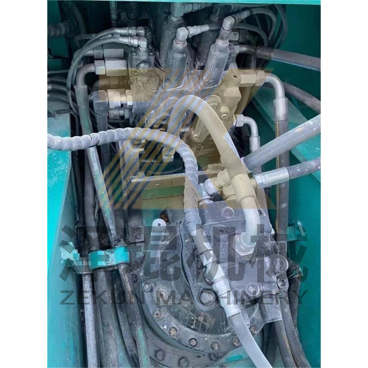Used Kobelco SK210LC Excavator Digger in Good Condition