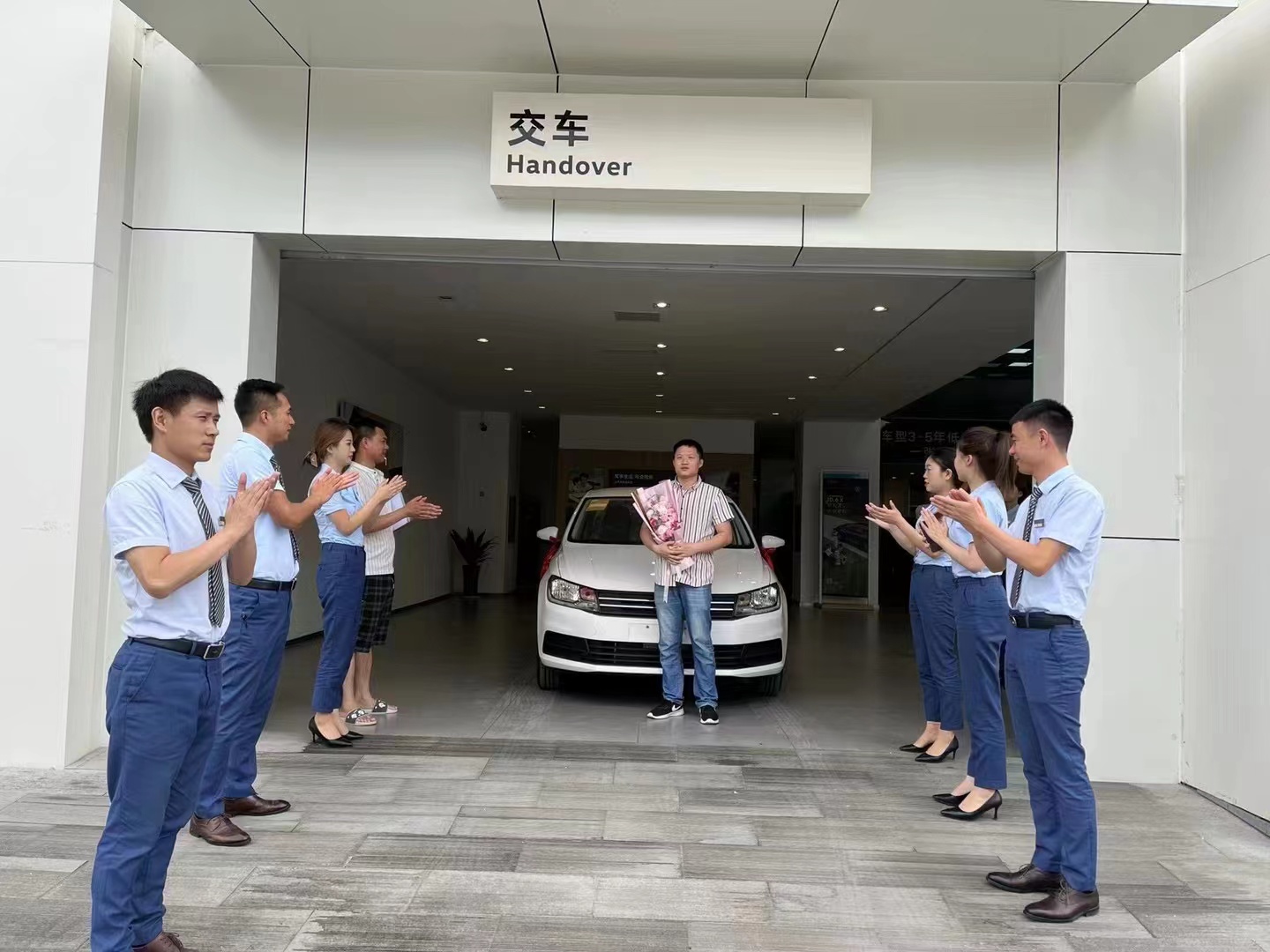 Electric Cars Electric Vehicle Conversion Xiaohu FEV 2022 FOR-Four obedient tiger which best selling