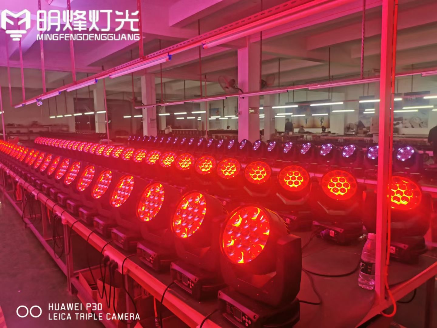 Big Bee Eyes LED Stage Moving Head Light 300w 19pcs