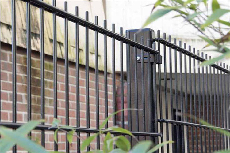Security 656 Twin Wire Mesh Metal Welded Wire Fence With Square Post