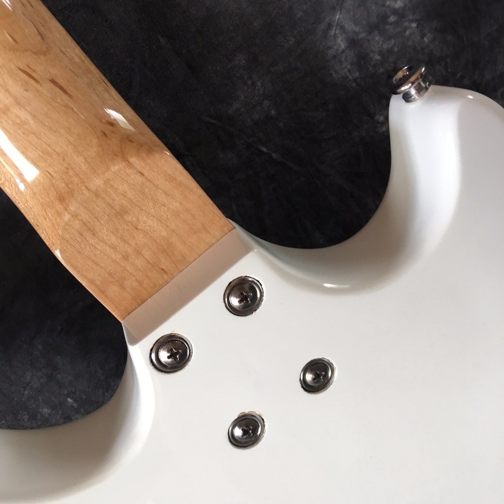 maple Scalloped Fingerboard Vintage white Yngwie Malmsteen Guitar Big Head ST Electric Guitar