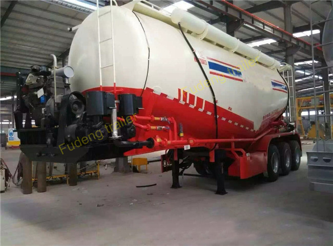 35 CBM Cummins Motor Bulk Tanker Trailers / BPW Axle Bulk Cement Truck