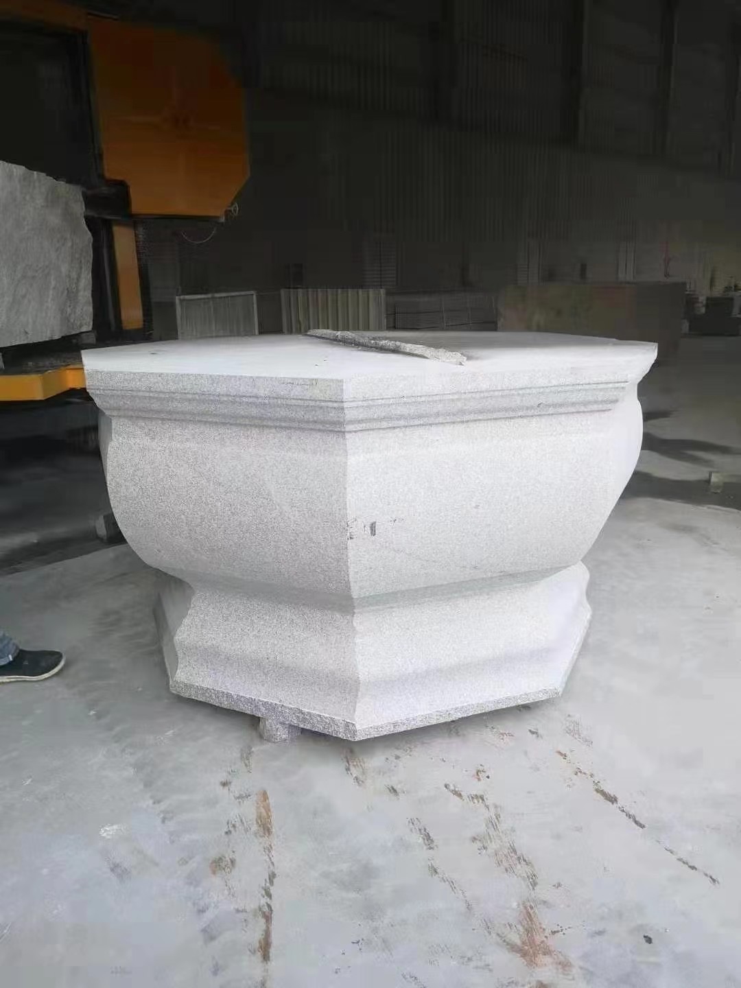 5 Axis CNC Diamond Wire Saw Machine For 3D Shapes And Unique Shapes