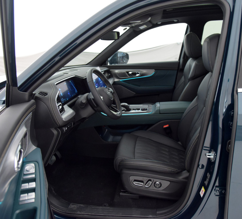 Trumpchi GS8 Hybrid 2022 Dual Engine 2.0TGDI Four-wheel Drive 7 Seats SUV