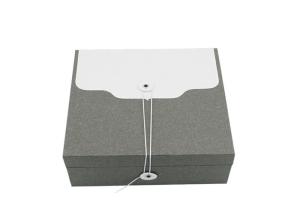 Quality Square Shaped Paper Craft Gift Box Size 19 * 19* 7.7 CM With Rope Open Type wholesale