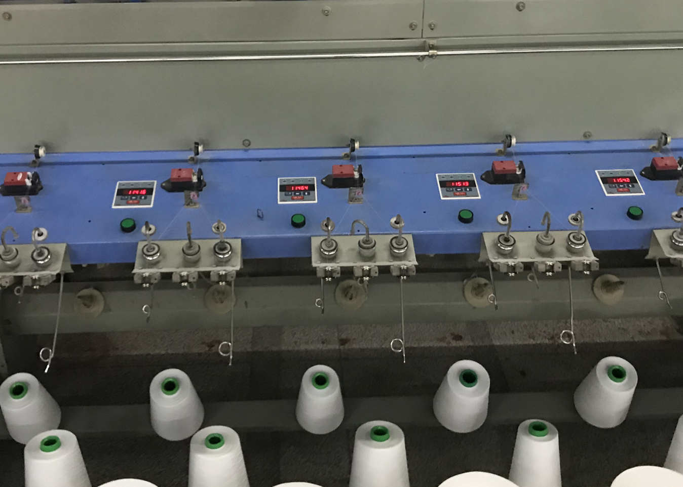 Manufacturer Customized Wholesale 40/2 JMT Brand Spun Raw White Yarn