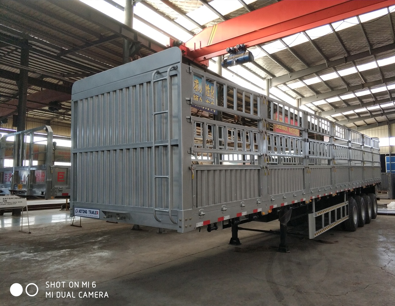 50ton Low Density Carbon Steel Bulker Powder Cement Tanker Trucks Bulk Cement Semi Trailer