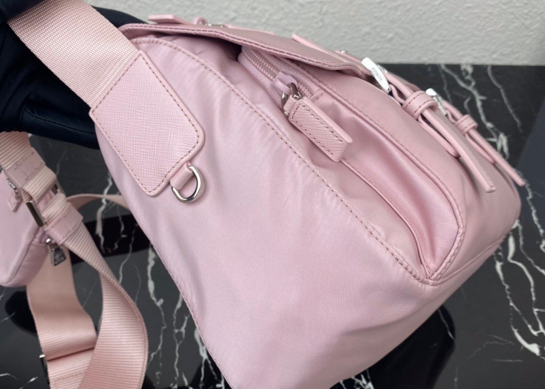 Triangle Logo Luxury Canvas Bag , Adjustable Nylon Shoulder Strap Luxury Messenger Bag