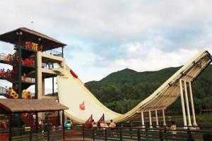Quality 12m Platform Height U - Waving Water Park Slide / Commercial Playground Equipment wholesale