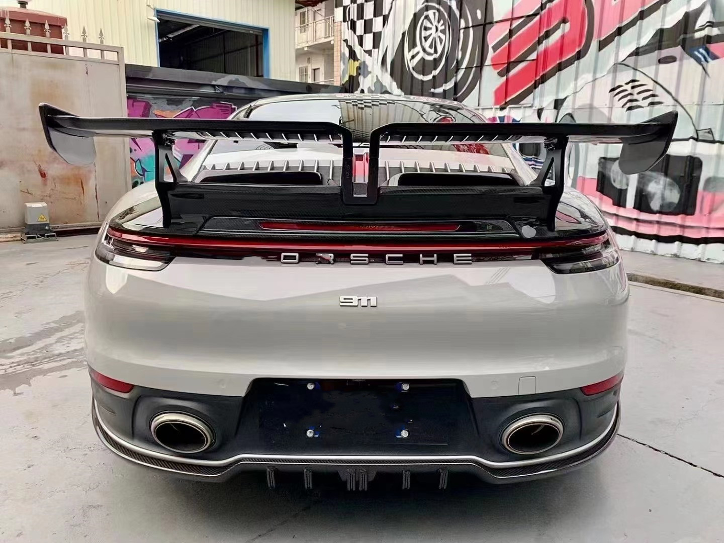 High Quality Carbon Fiber Spoiler Carbon Fiber Spoiler for Porsche 911 992 992 for TechArt Style Spoiler