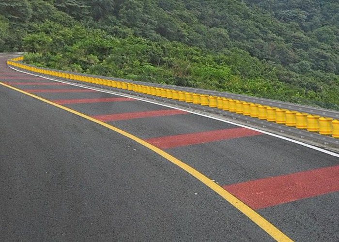 Traffic Safety EVA Highway Roadway Crash Cushion Guardrail Roller Barriers