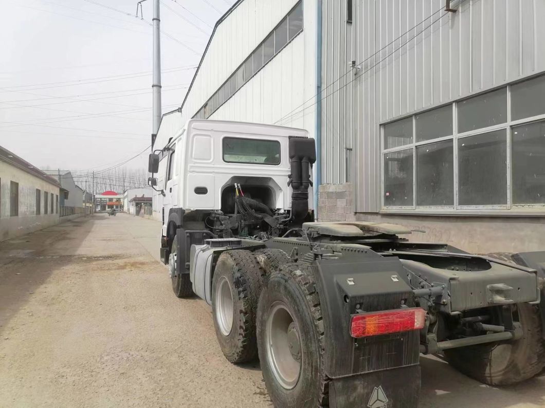 Sinotruk HOWO 6X4 10 Wheeler Tractor Trucks and Transport Trucks