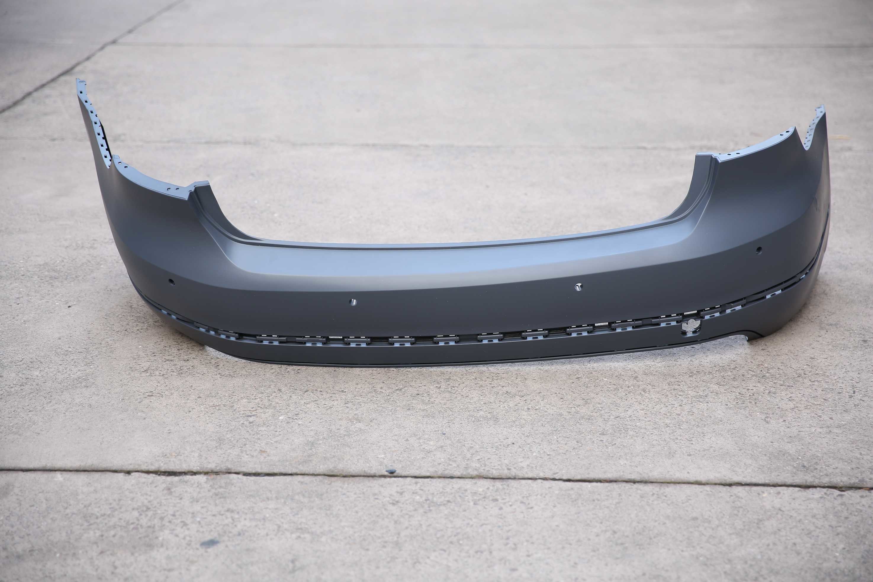 56D 807 421A 2011 2012 2013 2014 2015 Vw Passat B5 Rear Bumper