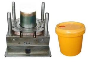 Quality Hot Runner Auto Injection Molding Machine Metal Stamping Plastic Bucket Injection Mould wholesale