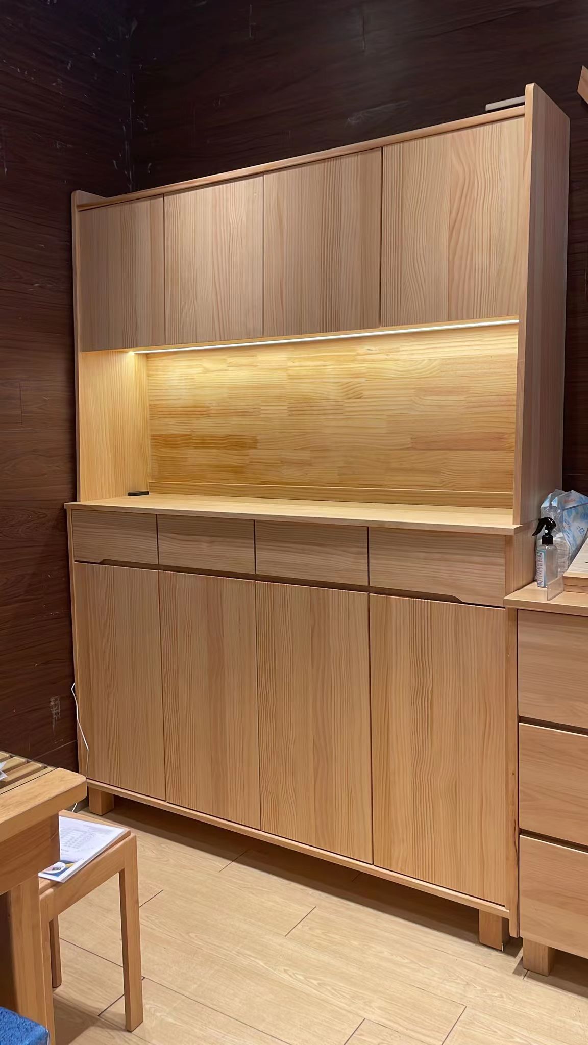 Solid Wood Panel Pine Timber Glue Joint Panel in Traditional Design 6-35mm Thickness