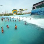 ISO9001 Cool Waters Aquatic Park Equipment Artificial Wave Pool