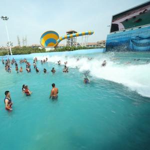 Quality ISO9001 Water World Wave Pool Vacuum Wave Pool For Adult Play wholesale