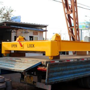Quality Yellow 20feet 40feet semi-automatic container lifting spreader frame wholesale