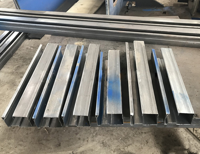 Metal Steel Shop Slat Guides Shutter Door Roll Forming Machine Hydraulic Cutting