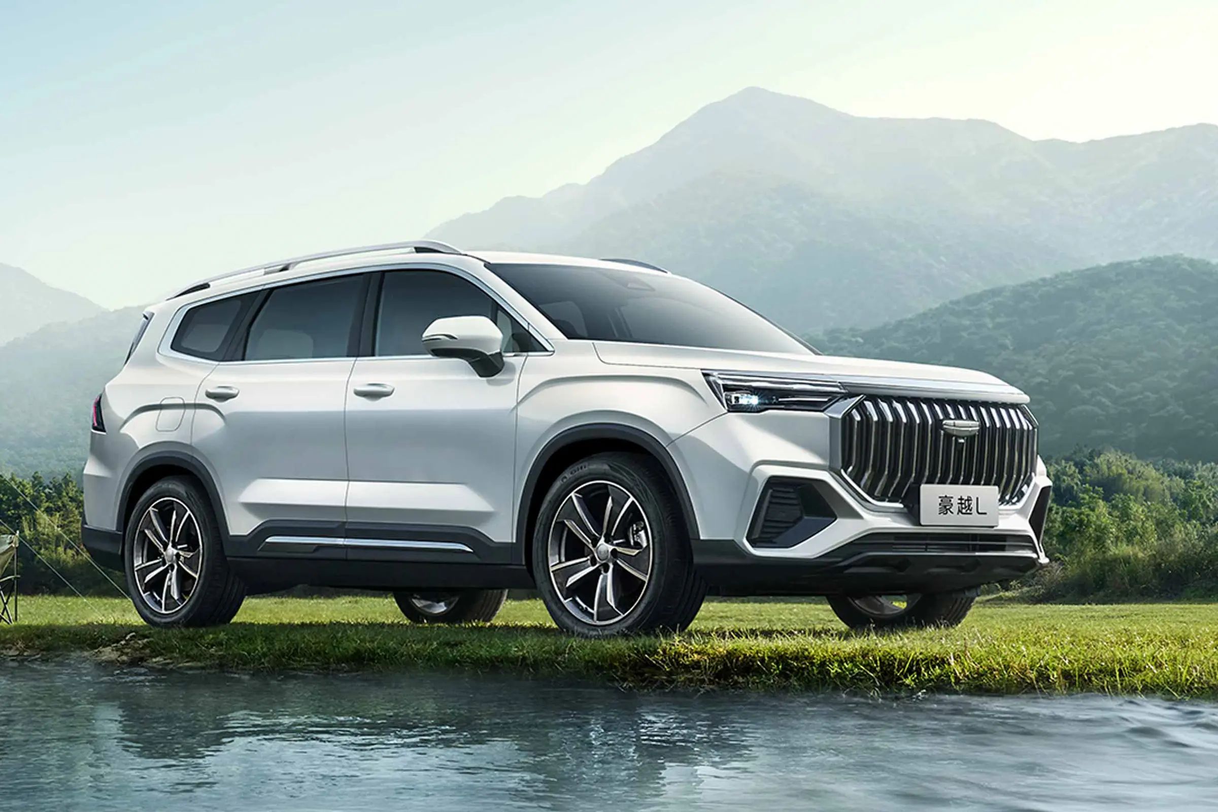 Geely Hao Yue L Pro Faro Okavango SUV Manual Air Conditioner and Front Disc Rear Disc Brake System for Comfortable Drive