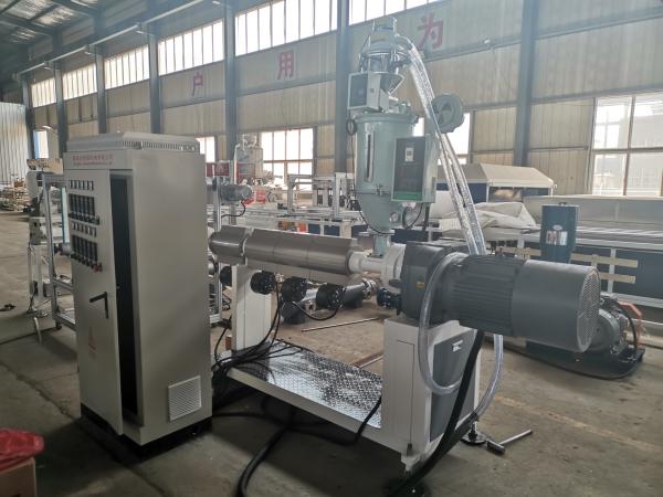 Single Screw Plastic Extruder Non Woven Fabric Machine For Mask Melt Spraying