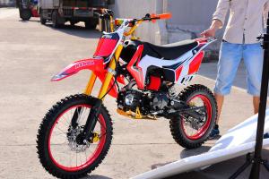 110cc,125cc ATV gas,4-stroke,single cylinder.air-cooled.Kill start,good quality