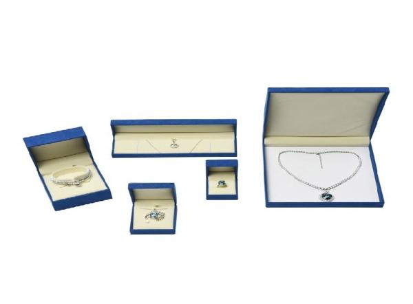 China Alibaba Trade Insurance Paper Jewelry Gift Boxes Packaging Box Elegant