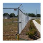 Waterproof Galvanized/ Vinyl Color Coated Chain Link Fence Installation from