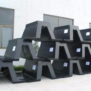 Quality H200 * L800 Marine Rubber Fender V Type Fender For Ship 2 Years Warranty wholesale
