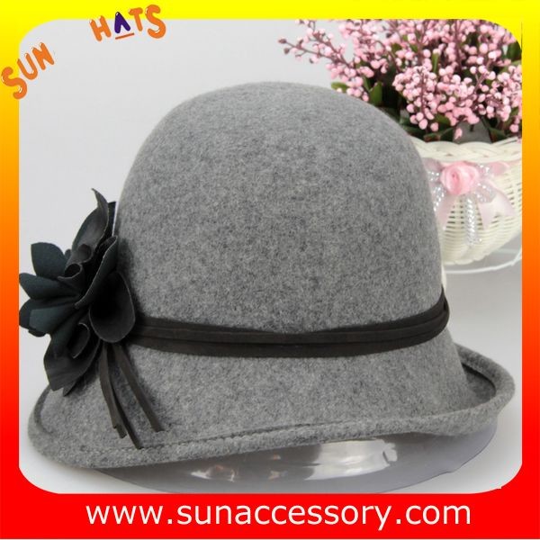Hot sale Fashion 100% Australia wool felt ladies hats ,Red cloche hats with adjustable band