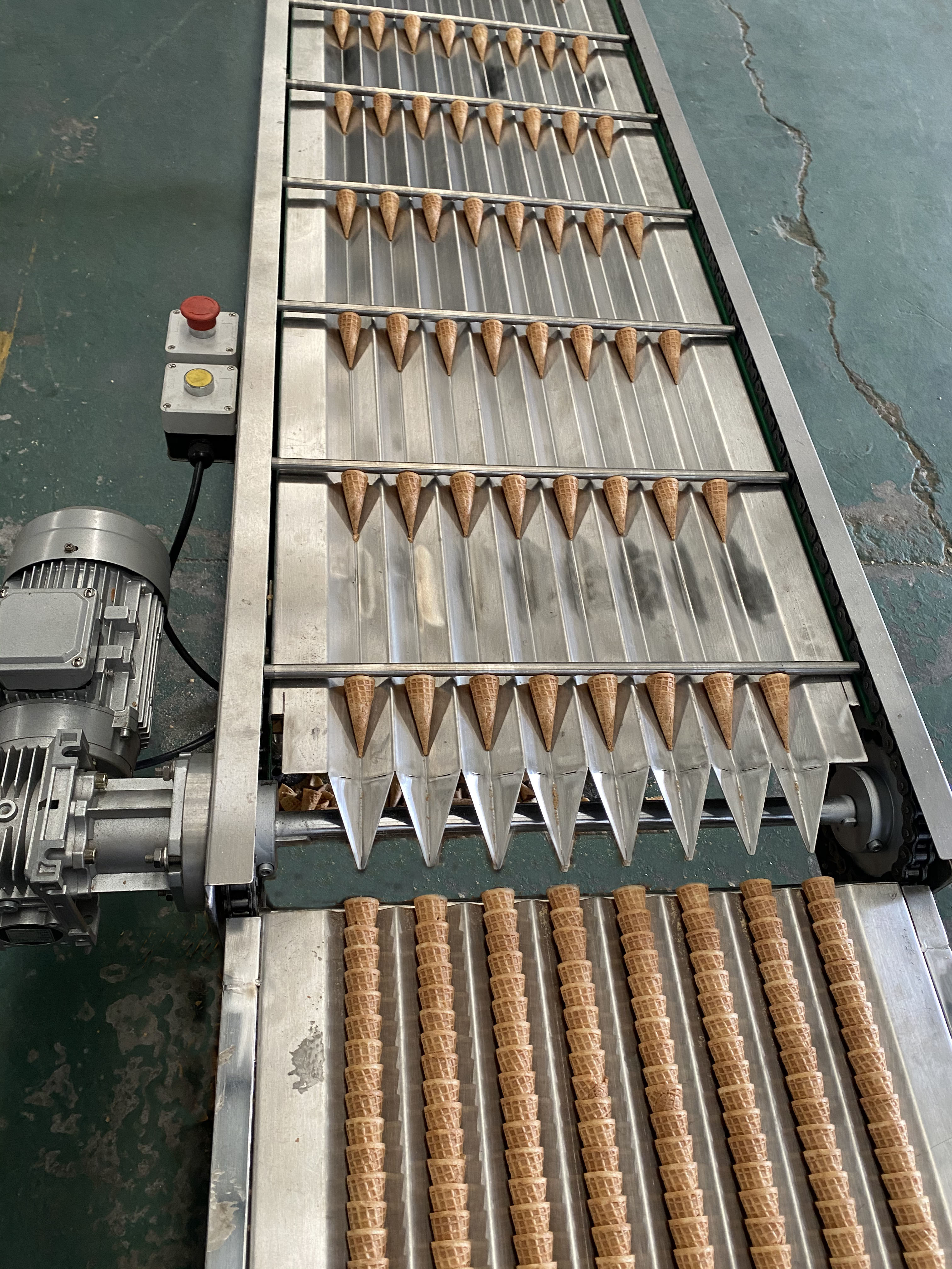 Multifunctional 9000pcs/H Ice Cream Cone Production Line