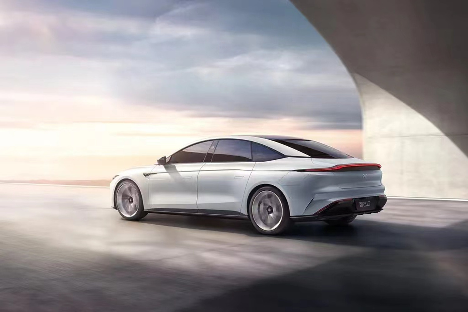 2023 SAIC Zhiji L7 PRO Adult Long Range EV Cars with Length * Width * Height 5098*1960*1485mm and Maximum Power 425 578Ps