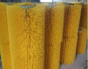 Quality Farm Cattle Scratching Brush , Nylon Cow Cleaning Brush Customized Size wholesale