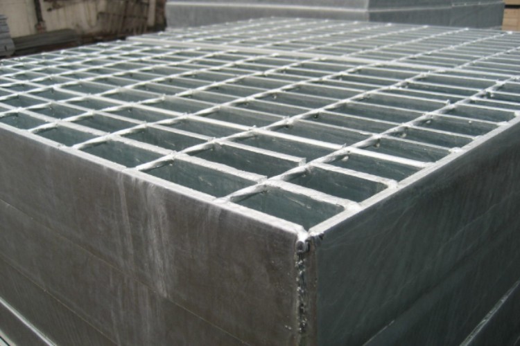 30*100 Galvanized Walkway Grating Q235 Q345 S275 Aluminum Grate Flooring