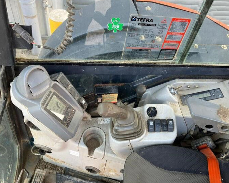 Hitachi ZX55 Used Mini Excavator 5.5 Ton ZX55U ZX55UR with Original Hydraulic Pump