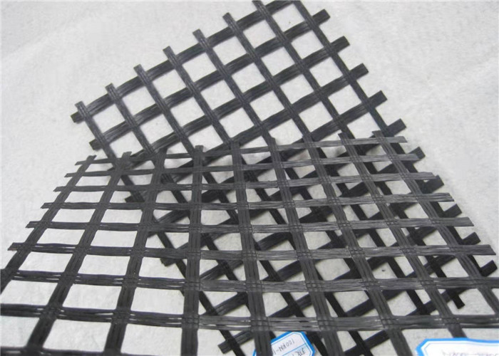 Disease Prevention 50KN 40m Geogrid For Road Stabilization