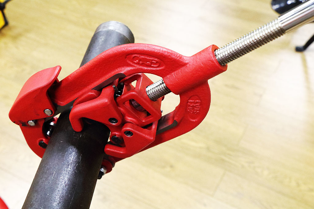 2-4'' Hinged Portable Pipe Cutting And Beveling Machine