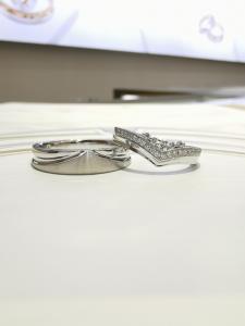 Quality Customized Valentine'S Day Gift 9g Unique Wedding Bands For Couples wholesale
