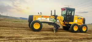 Quality Heavy Equipment Motor Grader 180HP 132KW Flexible Blade With Cummins Diesel Engine wholesale