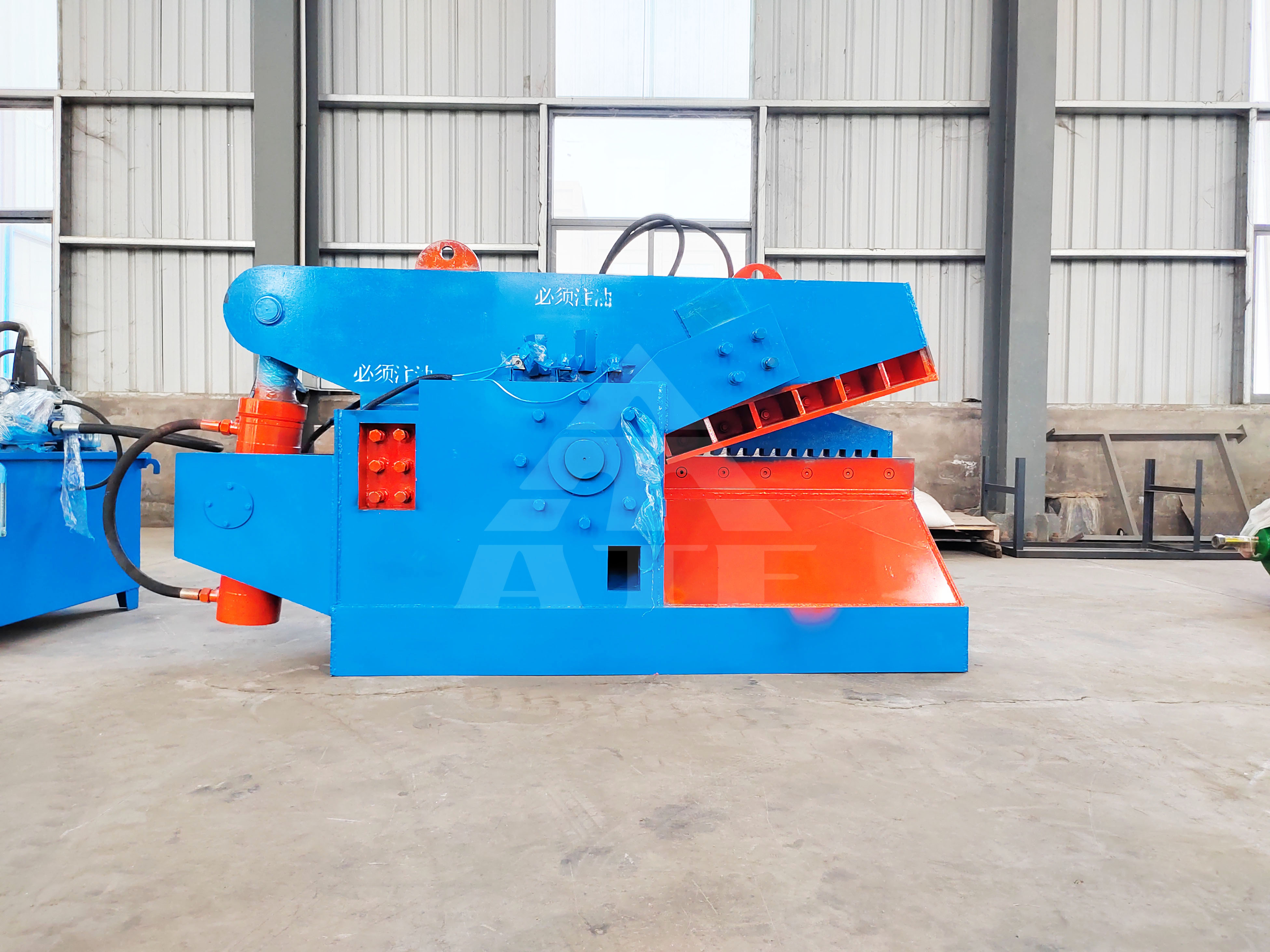 2500KG/H-4500KG/H Hydraulic Alligator Shear Scrap Iron Cutting Alligator Metal Shear