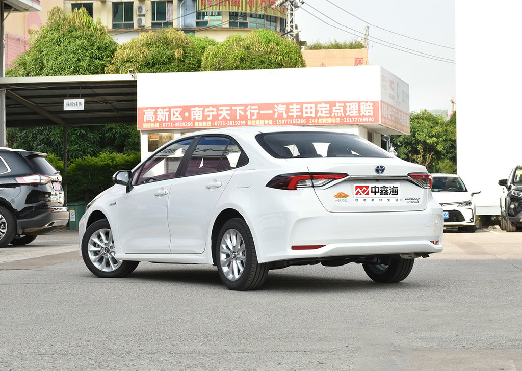 Best Selling 4 wheels Corolla 2021 Dual Engine 1.8L E-CVT Elite Edition
