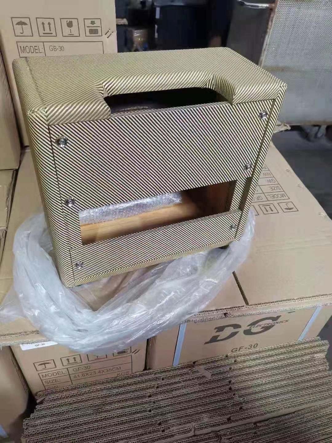 Custom 5F1A Style Champ Tweed Guitar Amplifier Cabinet