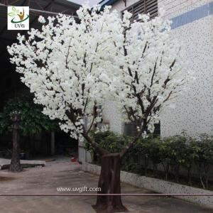 Quality UVG CHR137 cherry blossom tree price with white fake sakura branches for weddings and events wholesale