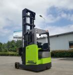 AC Motor Powered SNSC 1.6 ton 2 ton Electric Reach Truck with Pneumatic Standard