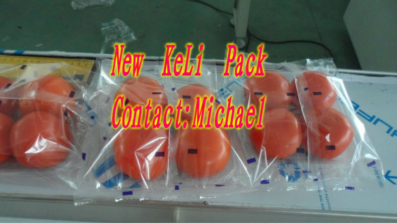KL_450D_Tomatoes_with_tray_packaging_machine.jpg