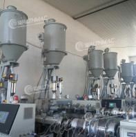 CE Gravimetric Blenders Plastics HDPE Raw Material Feeder