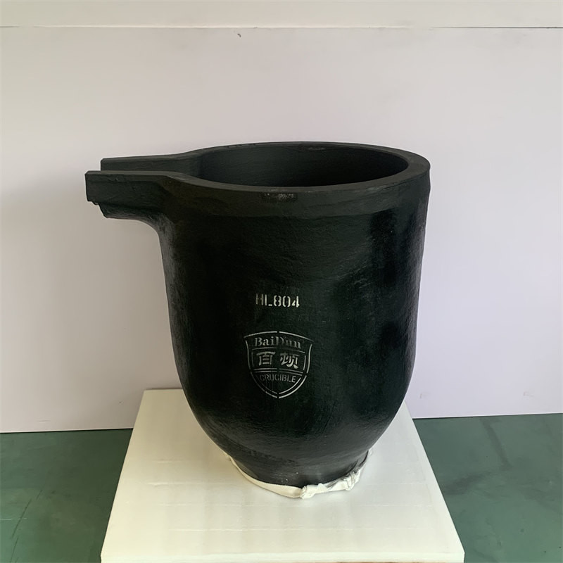 Silicon Carbide Graphite Crucible With Pouring Nozzle For Metal Melting