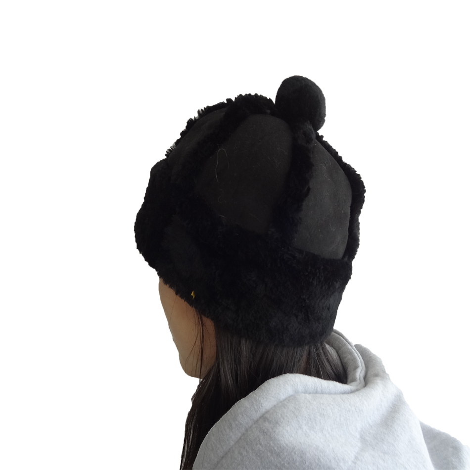 Sheepskin Winter Beanie Hats , Female Fur Headwear Beanie Plain Pattern