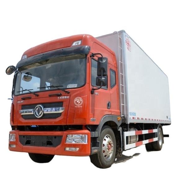 5600mm Wheelbase Dongfeng 4X2 Refrigerated Truck For Vegetable Transport